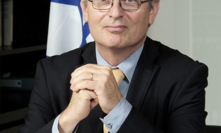 « Chroniques pour la Paix » avec Daniel Shek, ancien ambassadeur d’Israël à Paris (23/12/11)