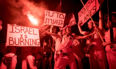  LE DANGER QUI MENACE ISRAËL… SA POLITIQUE !