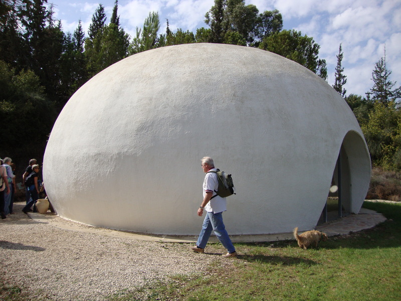 La Maison du Silence, lieu de recueillement du village