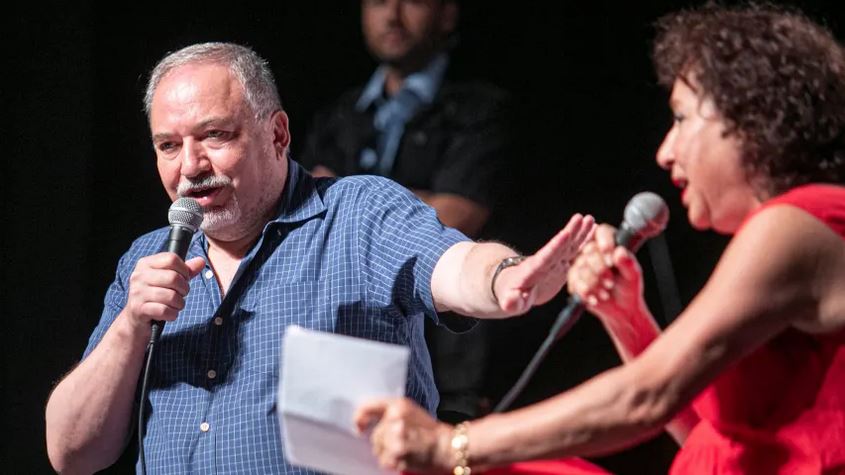 Lieberman n’est pas un chevalier sur son cheval blanc