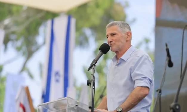 YAIR GOLAN:  » ARRIVÉ AU POUVOIR, JE COUPERAI LES FONDS AUX COLONIES « 