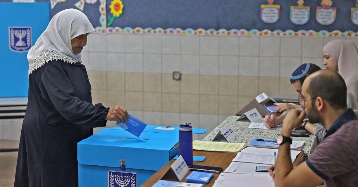 Le potentiel électoral arabe en Israël : les politiciens ignorent un groupe démographique potentiellement décisif pour les élections